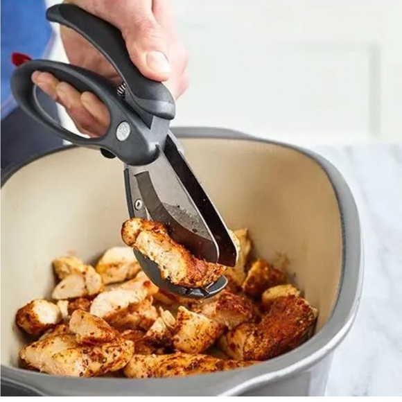 The Pampered Chef Salad and Meat chopper and scissors - Picture 7 of 8